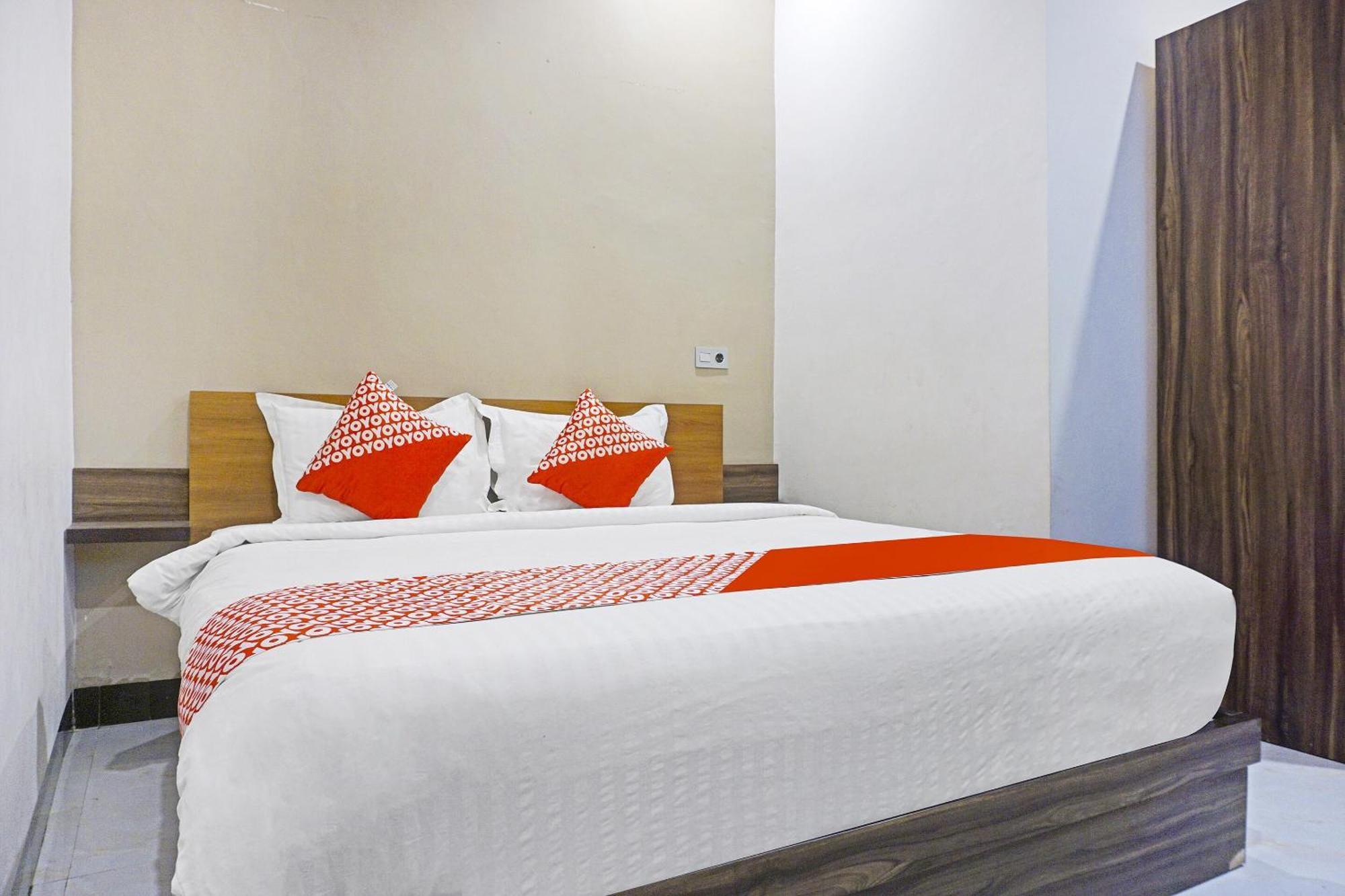 Collection O 91331 Hotel Grand Saota Soppeng Lalabata Exterior foto