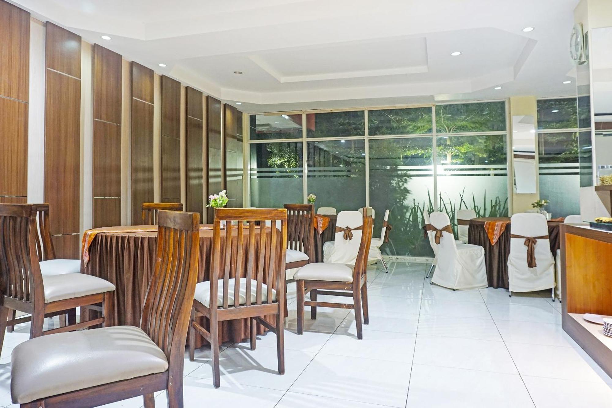 Collection O 91331 Hotel Grand Saota Soppeng Lalabata Exterior foto